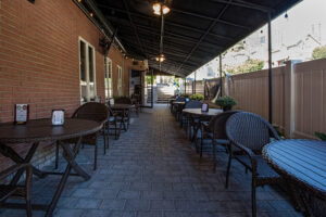 Dino's Bar and Grill - Edgewater