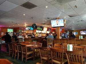 Dino's Pub - Renton