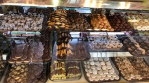 Divine Dessert - Dearborn Heights