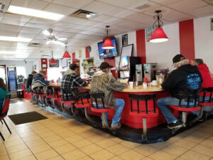 Dog House Diner - Washington