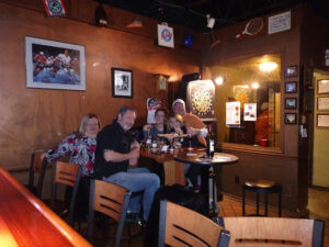 Domenic's Pub - Cuyahoga Falls