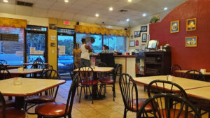 Don Carlin Restaurant - Sunrise