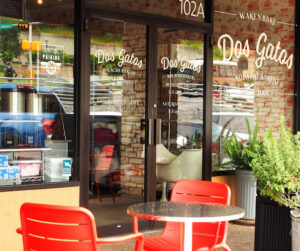Dos Gatos Kolache Bakery - San Marcos