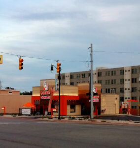 Dunkin' - Menominee