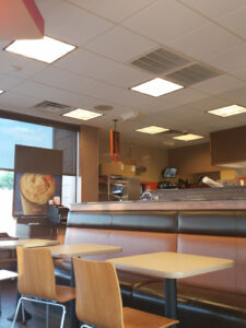 Dunkin' - Oconomowoc