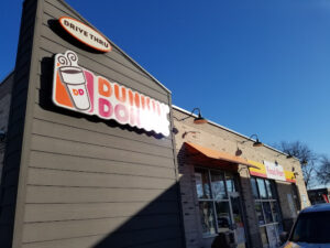 Dunkin' - Rolling Meadows