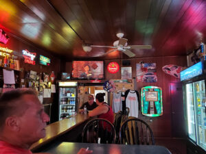 East Oak Grill - Massillon