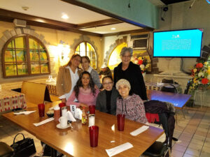 El Buen Gusto Restaurant & Bar - Elizabeth