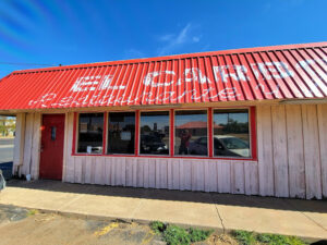 El Carbonero Restaurant Y Pupuseria - Amarillo