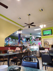 El Quetzal Restaurant & Bakery - Carthage