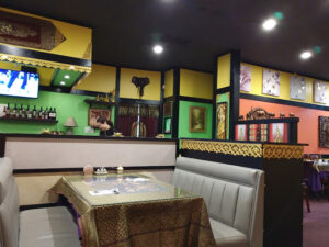 Elephant Cafe - Lake Forest