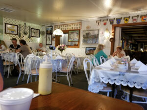 Emmy's Time Out Tavern - DeLand