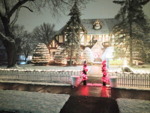 English Manor Bed and Breakfast - Miamisburg