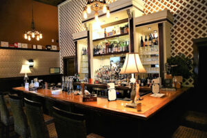 Ernesto's Cigar Lounge and Bar - Petoskey