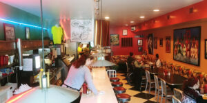 Ernie's Cafe & Steak House - Columbia