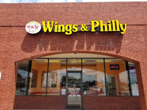 Family Wings & Philly - Smyrna