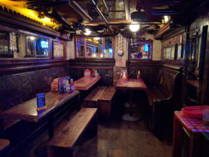 Fanny Ann's Saloon - Sacramento