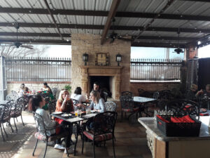 Farina's Winery & Cafe Grapevine - Grapevine