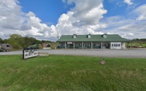 Farmer's Lounge - Sinks Grove