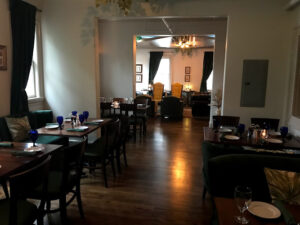Finn’s Irish Restaurant & Tavern - Knoxville