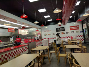 Five Guys - Merced
