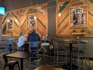 Floyd and Company Wood-Fired Pizza and Specialty Market - Kingman