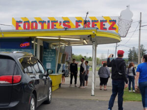 Footie's Freez - Cortland