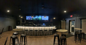 Forty Four Bar & Grill - Utica