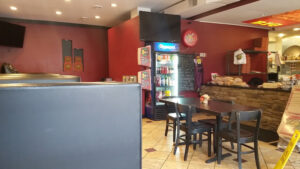 Fox's Pizza Den - Oakmont