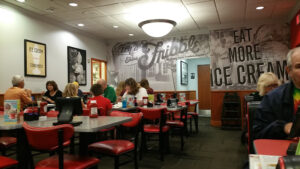 Friendly's - Norwich