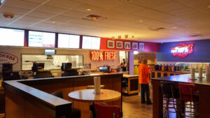 Fuddruckers - Commerce