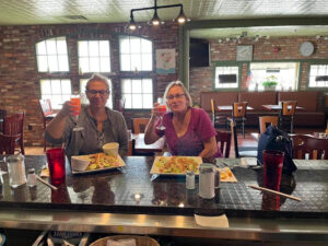 GEO'S RESTAURANT BREAKFAST AND LUNCH - Cranston