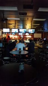 Gators Sports Bar And Grill - Apple Valley