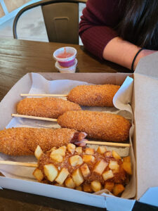 Gina's Waffles & Dogs - Bossier City