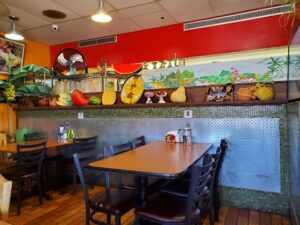 Glady's Restaurante Salvadoreño - Mesa