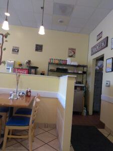 Golden Egg Cafe - Oxnard