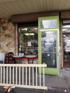 Green Olive Kosher Pizza and Falafel - Queens