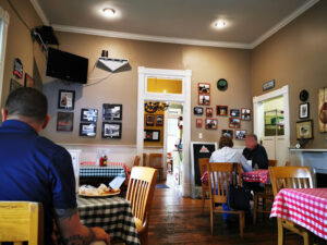 Gus's World Famous Fried Chicken - Germantown