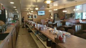 HWY 99 CAFE & BAR - Bakersfield