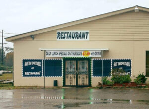 Half Time Sports Grill - Lincoln