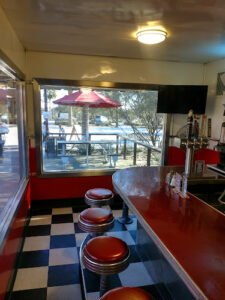 Handlebar Diner - Mesa