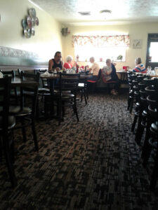 Happy's Kountry Kitchen - Elkhart