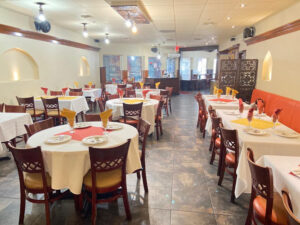 Heart of India | Perfect Indian Cuisine Bar Restaurant and food near me in BakersField - Bakersfield