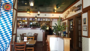Helga's Haus & Bier Garden: German Restaurant & Bier Garden & Deli - Aurora
