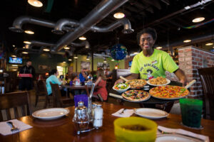 Hideaway Pizza - Warr Acres