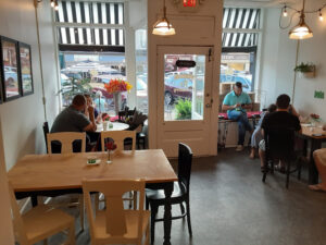 Highland's Ice Creamery - Chillicothe