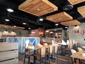 Hog-N-Bones - Leesburg