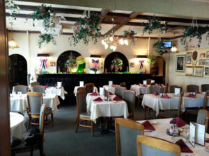 Hollywood Restaurant - Auburn