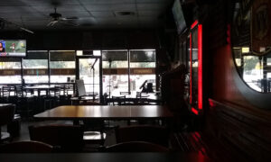 Home Plate Pub - Marysville