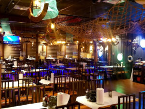Hook & Reel Cajun Seafood & Bar - Layton